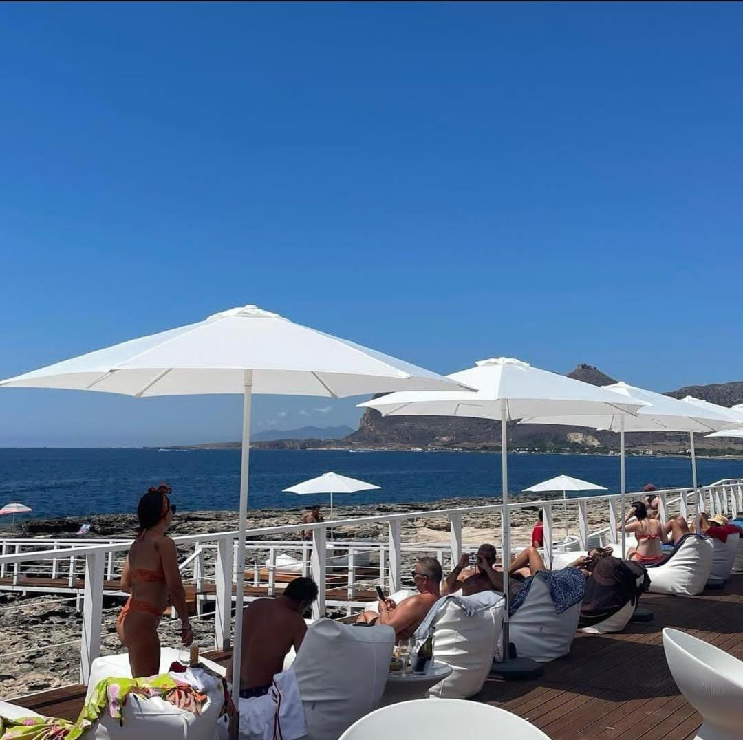 Camaro Favignana Aparthotel Luaran gambar